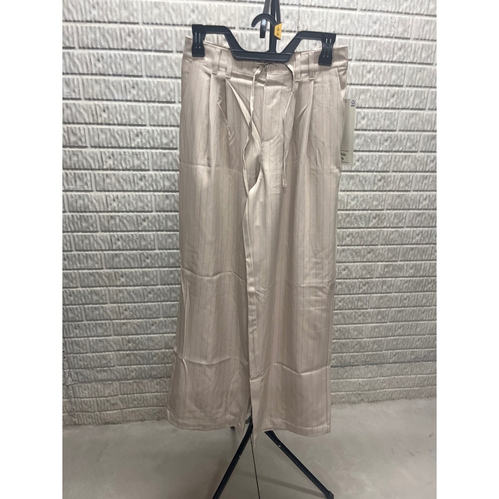 No Boundaries Tan Pinstripe High Rise Wide Leg Pleated Trousers XS 0-2 NB1500150